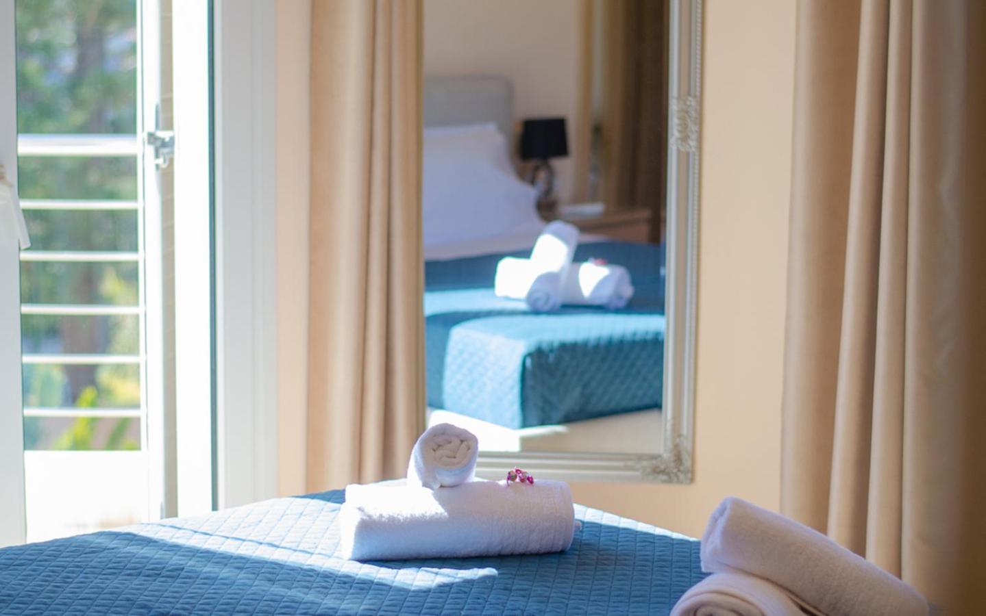 Mare Luxury With Private Pool Holiday home